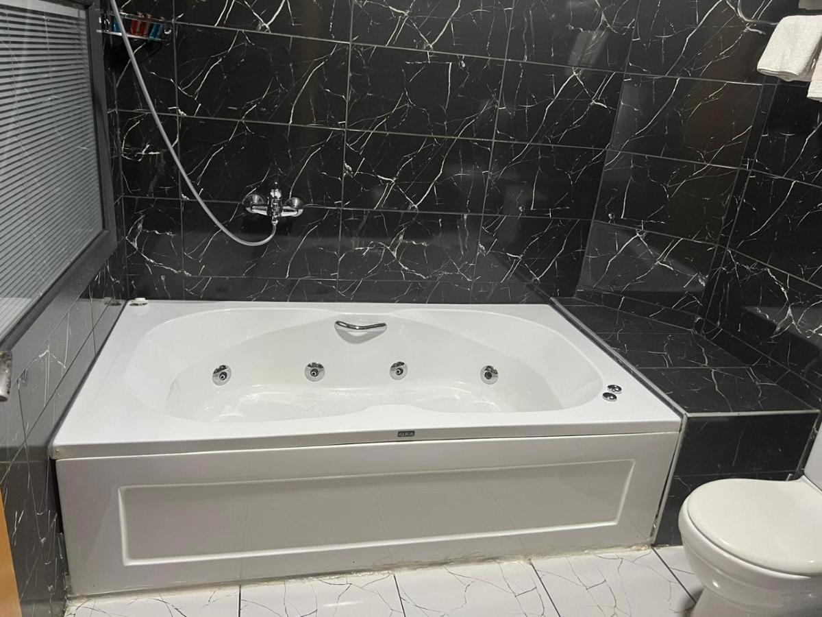 My Villa Suite Istanbul Exteriör bild